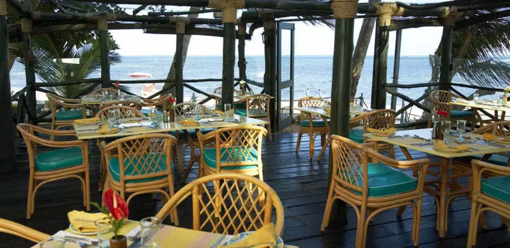 Lido Lounge